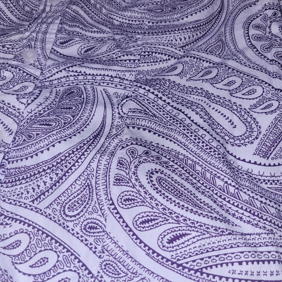 Style & Co Petite: Purple Paisley 3/4 Sleeve, Deep-Cut Button-Down Top, Size 8P - Picture 16 of 16